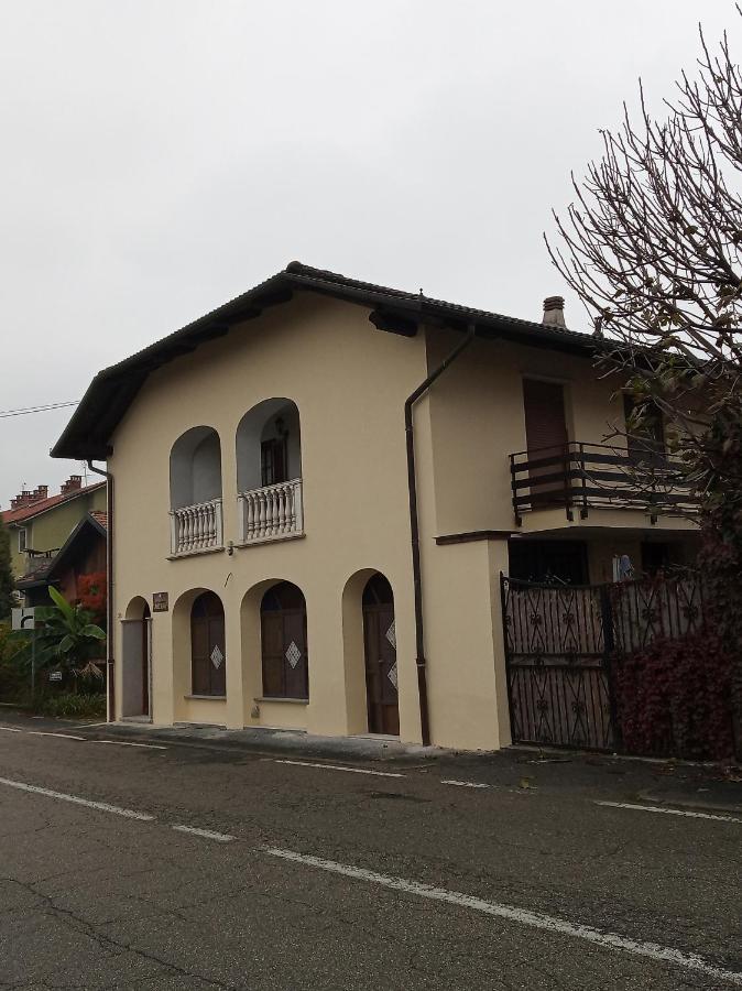 Bed & Breakfast Mezzaluna Feletto Exterior photo